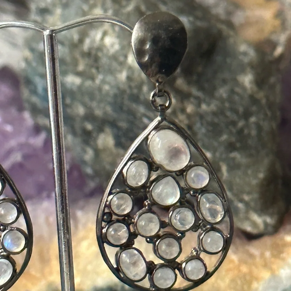 Rainbow moonstone sterling silver earrings - Picture 8 of 10